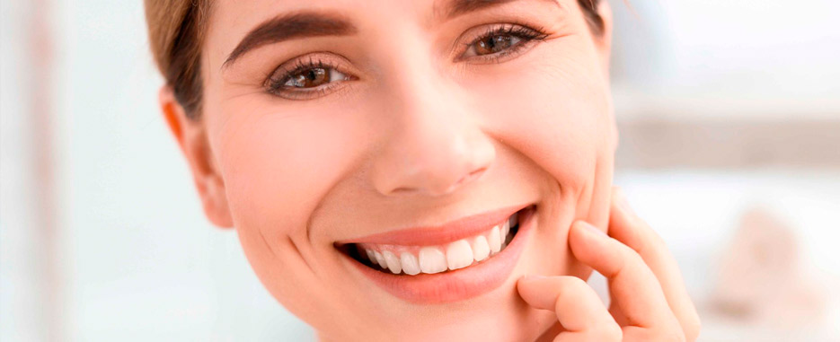 como cuidar los implantes dentales