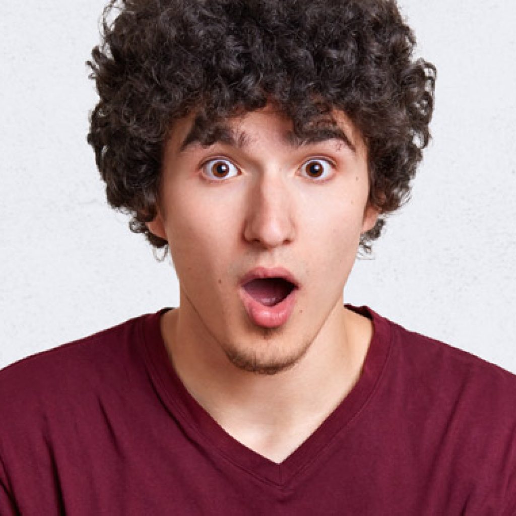 cuales son las causas que provocan granos en la lengua