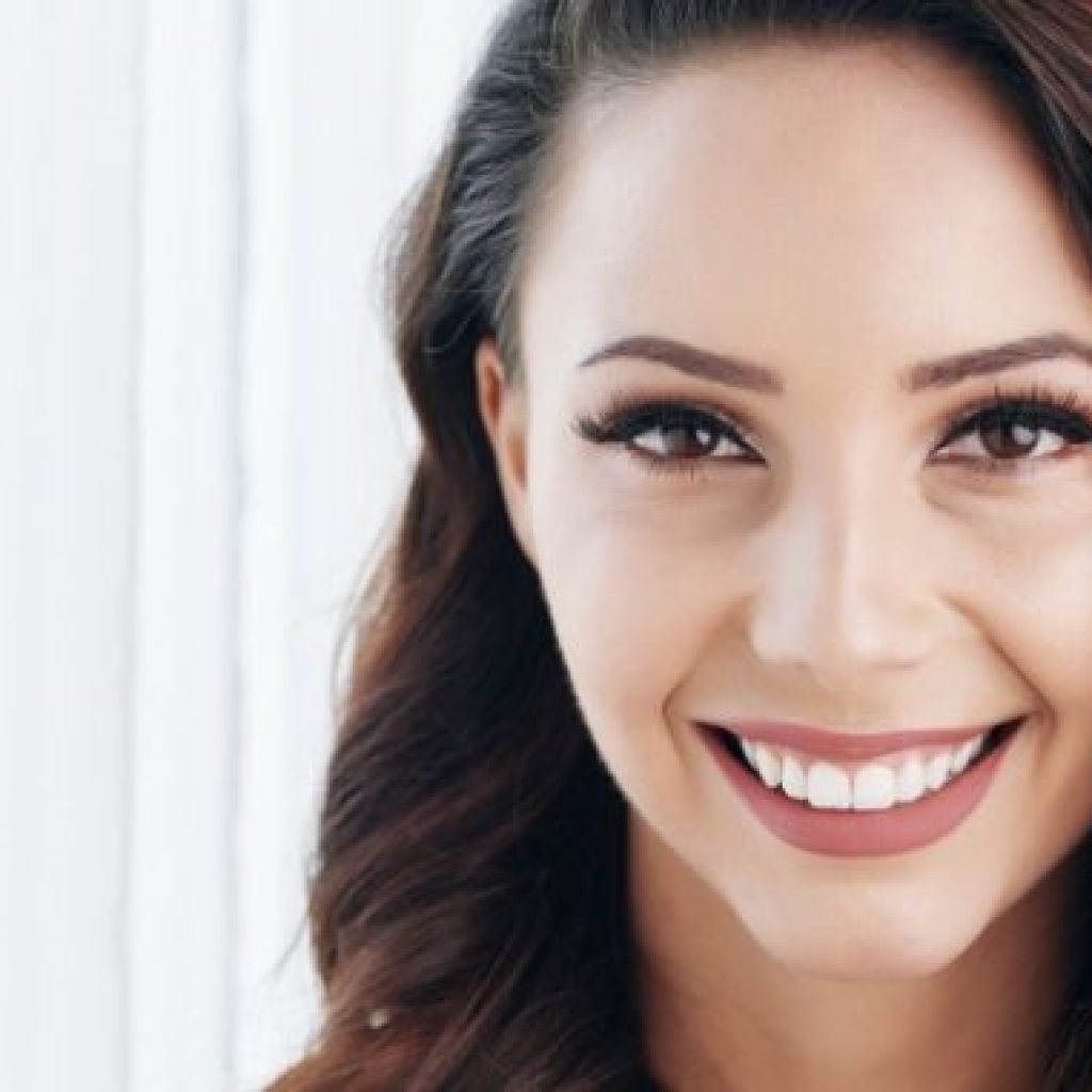 cuantos implantes dentales se pueden poner en un dia