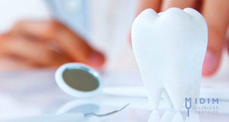 Donde ponerse implantes dentales en Valencia