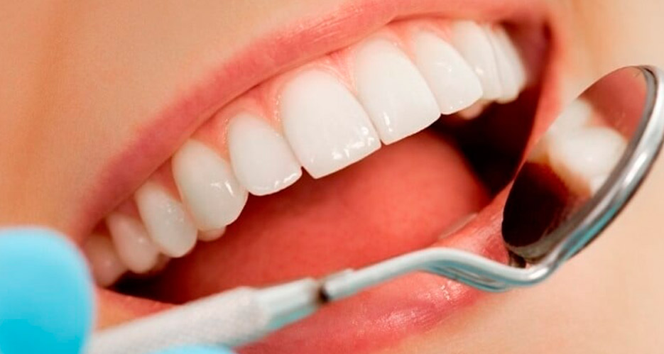 sonrisa perfecta tras regenerar tus encias metodos para regenerar las encias de un paciente