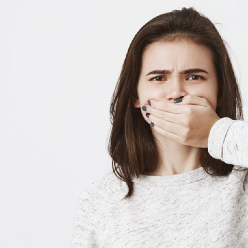 tengo la boca fatal y me da verguenza ir al dentista